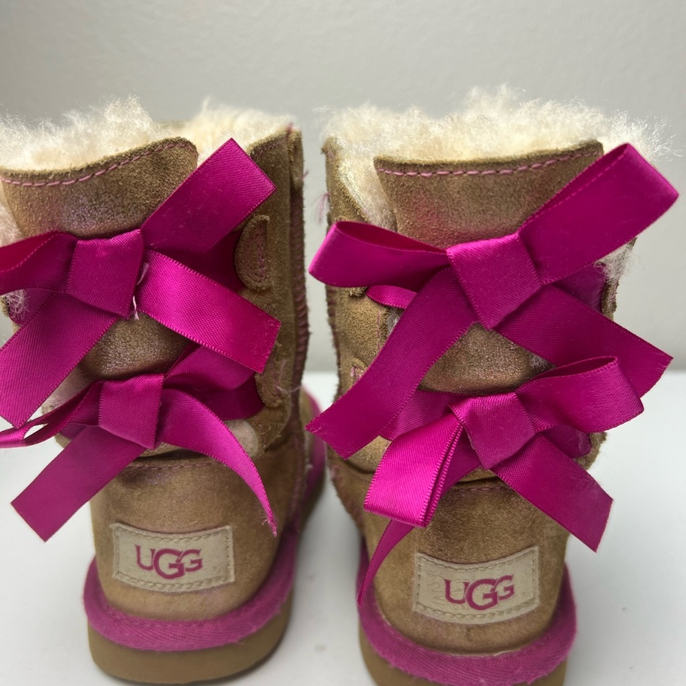 Toddler UGG shoes size 12